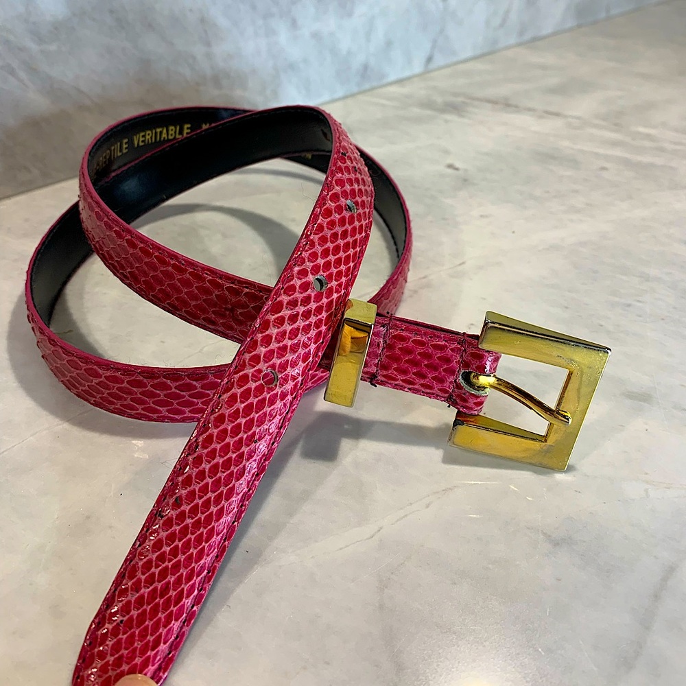 Pink snake skin belt with gold square buckle size 28